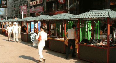 江苏南京商业步行街使用秸秆瓦案例